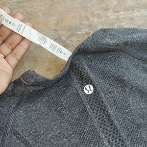 Lululeton top
